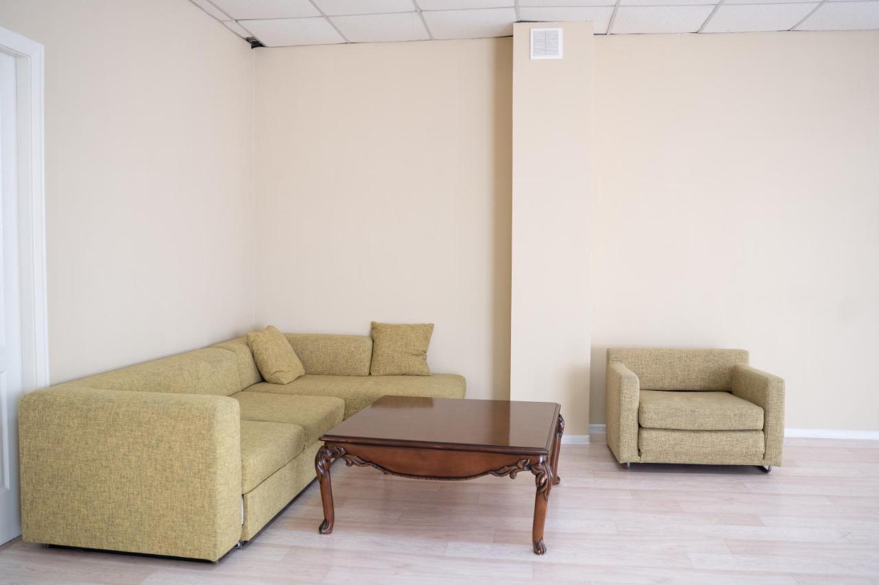 Aktau Airport Hotel Exteriör bild